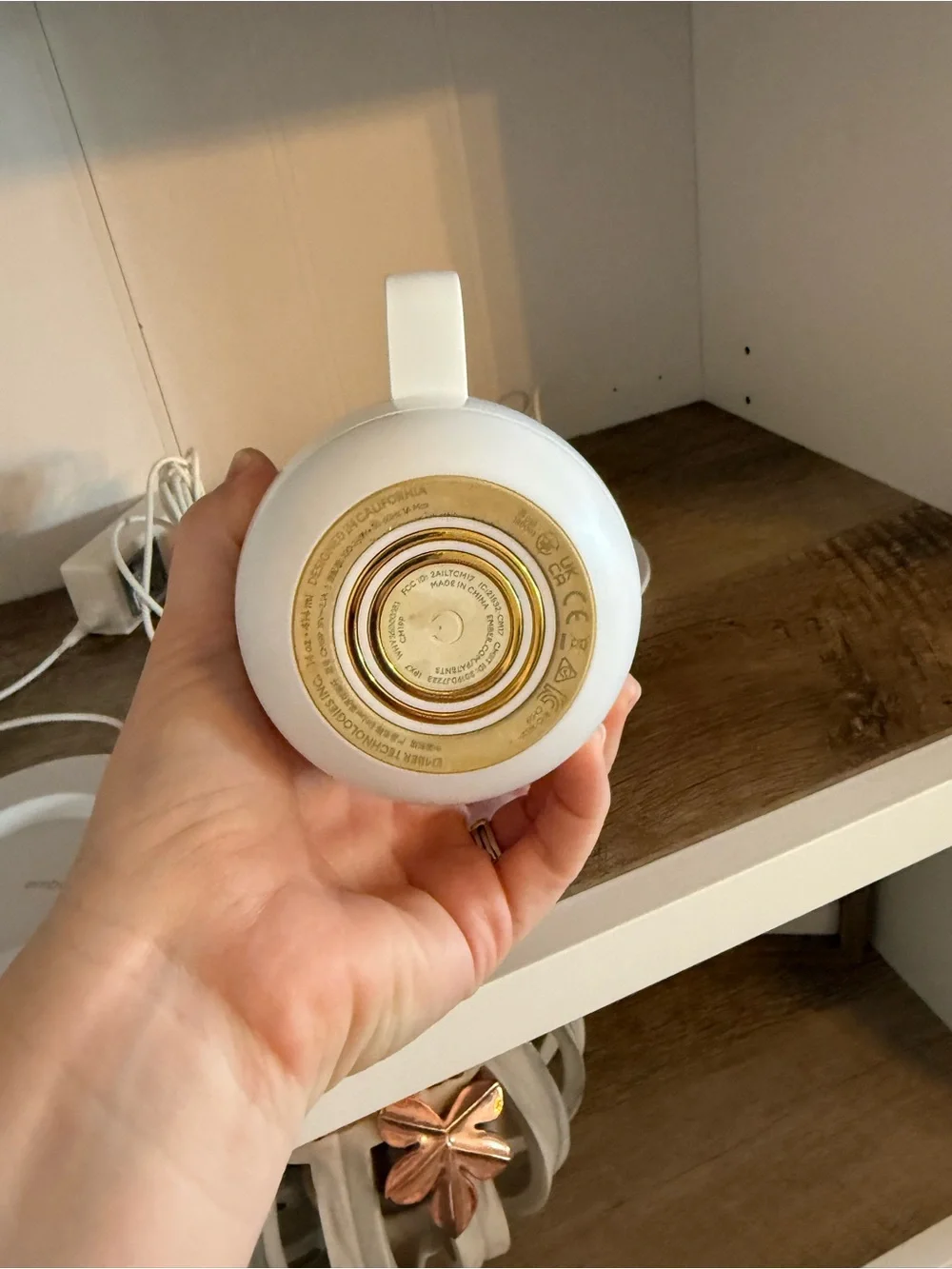 Ember Mug 2 Smart Mug - White (14 oz) w/3 chargers!!!!